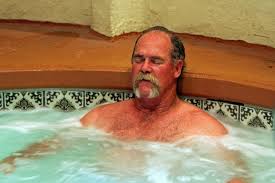 Jacuzzys y piscinas, pa combatir el calor, venta y construcc