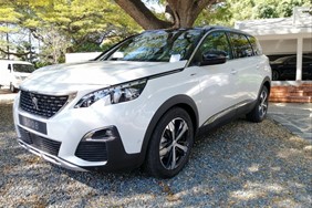 Black And White, only for Exclusives Clients!!