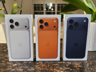 2025-11-11-05-18-41-d417ed67fcaccb24459f943dd956771e37628ab2