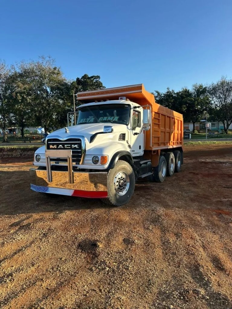 Construyendo En Rd? Alquiler De Maquinarias De Construcción!