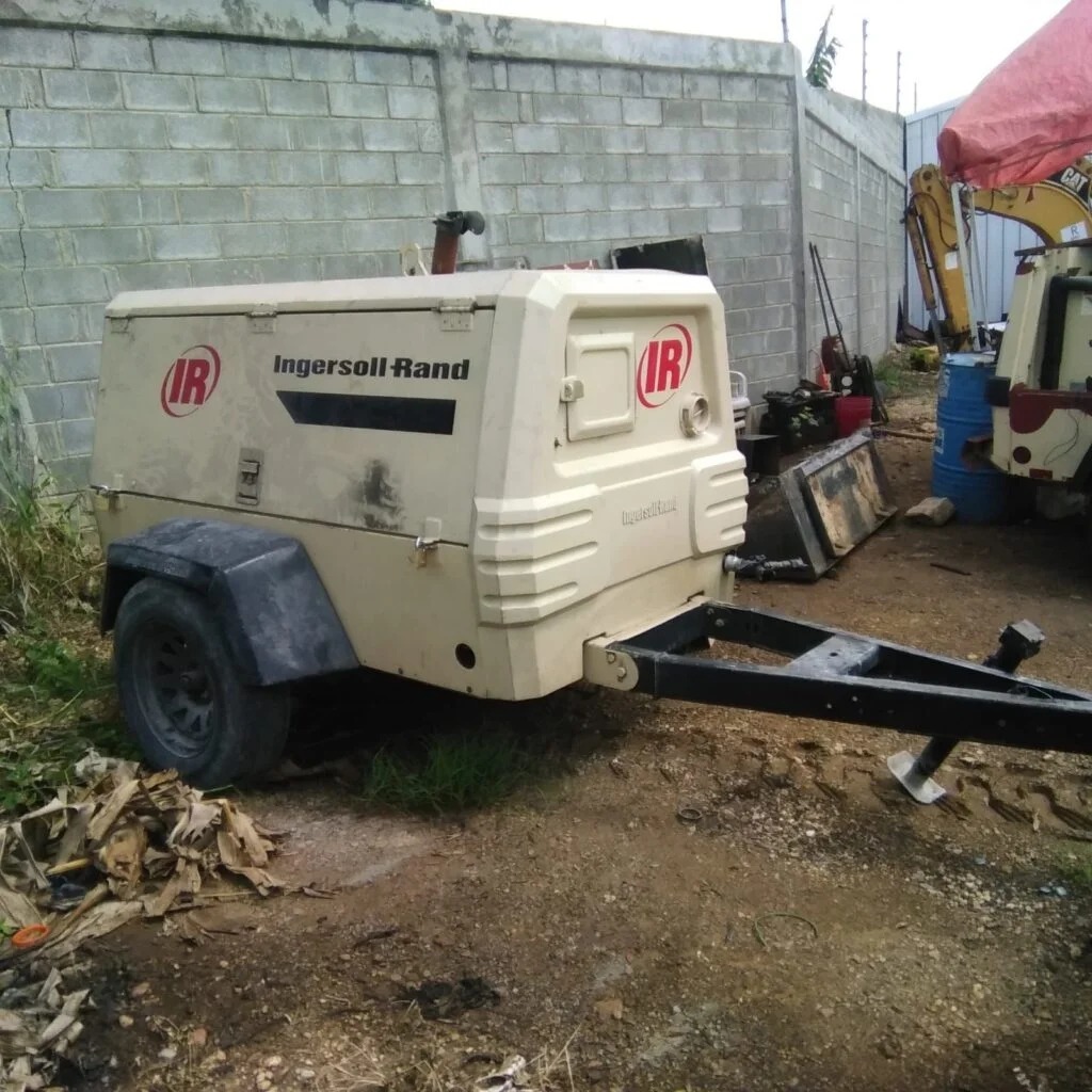 Construyendo En Rd? Alquiler De Maquinarias De Construcción!