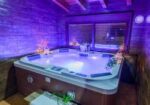 Jacuzzys Y Piscinas, Pa Combatir El Calor, Venta Y Construcc