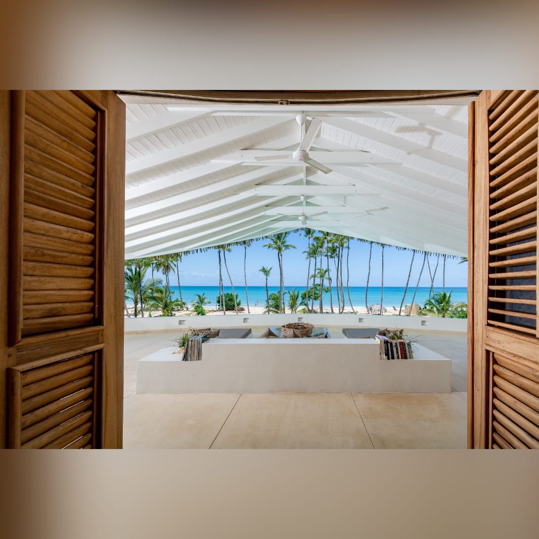 Compra Un Apartamento En La Playa En Navidad!! (Punta Cana Y